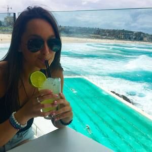 Meet your Posher, Siobhan